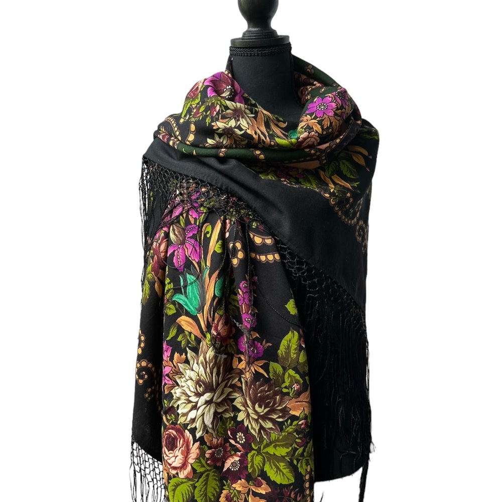 Vintage Pavlovo Posad Wool Shawl with Silk Fringe - Bright Floral Design